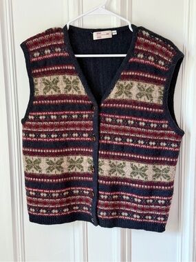 Vintage One on One 100% Shetland Wool Fair Isle Sweater Vest. Button Up
